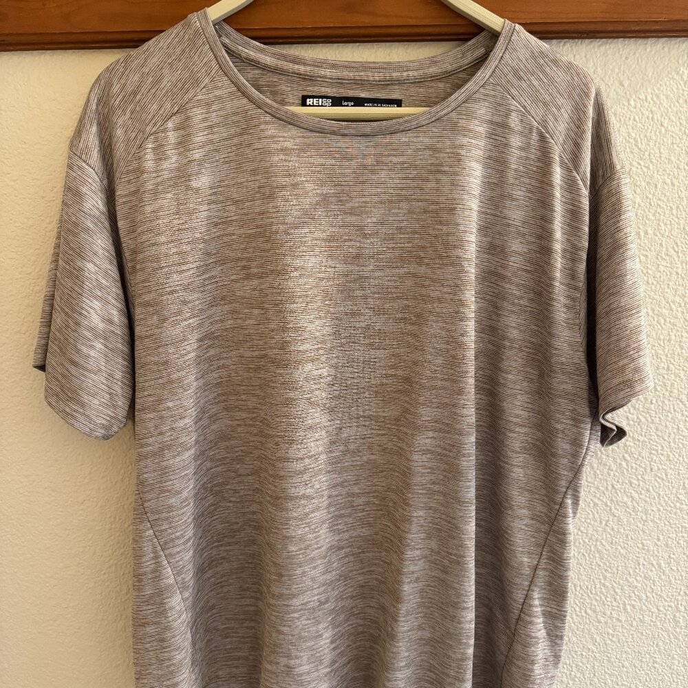 REI Co-op Women’s Lightweight Hiking Top – Size Large
